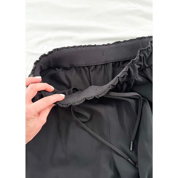 Lululemon Stretch High-Rise Jogger Pants in Black size 6 - Picture 10 of 12